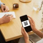 Wie scanne ich einen QR-Code mit dem Smartphone? – Anleitung für Android und iPhone